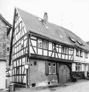 Fachwerkwohnhaus; Seligenstadt, Kleine Maingasse 21