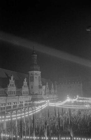 Lichtfest am Alten Rathaus anlässlich des II. Deutschen Turn- und Sportfestes