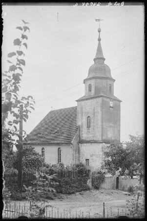 Heynitz. Dorf und Kirche