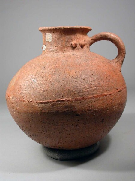 Clay jug (with handle)