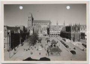Lübeck, Kohlmarkt, Rathaus und Kirche St. Marien