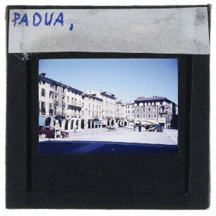 Padua, Piazza della Frutta