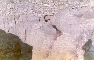 Thirza (tell fara) Luftziegelmauer [Tell el-fara]