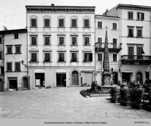 Piazza Gamurrini, Monte San Savino