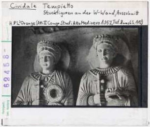 Cividale: Tempietto (S. Maria in Valle), Stuckfiguren, Detail