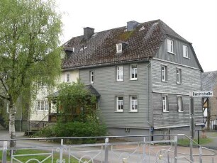 Eschenburg, Dammstraße 2, Dammstraße 3