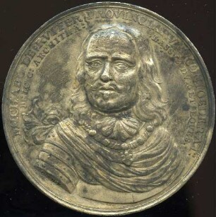 Medaille von Christoffel Adolfszoon auf Admiral Michiel de Ruyter und die viertägige Seeschlacht gegen die englische Flotte 1666