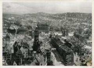 Zerstörte Stadt nach einem Luftangriff in Deutschland
