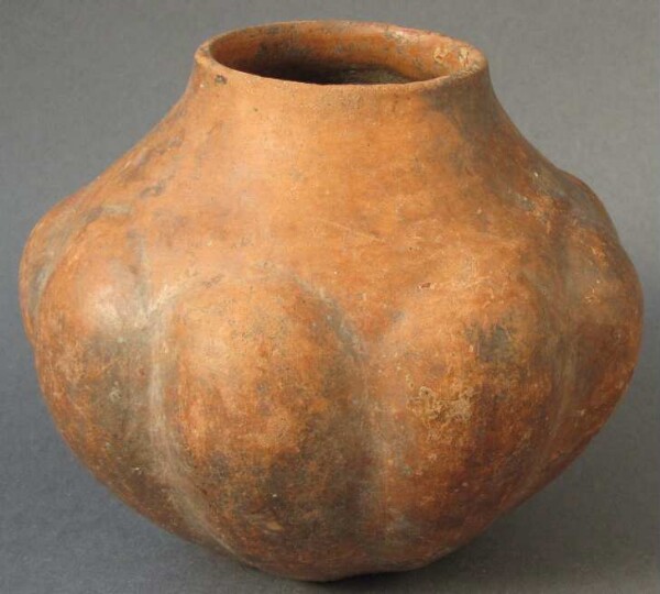 Clay vessel