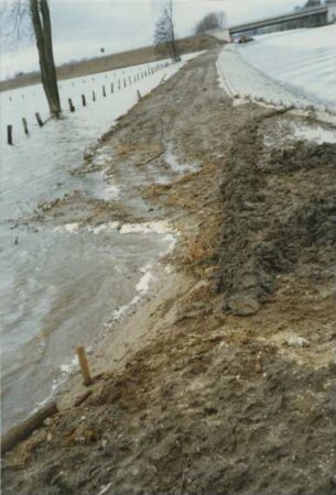 Fuhse-Hochwasser beim Düker am Mittellandkanal