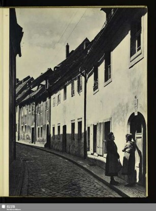 30 "Unterm Schloß"