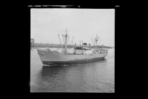 Amazonas (1952), Detjen, Hamburg