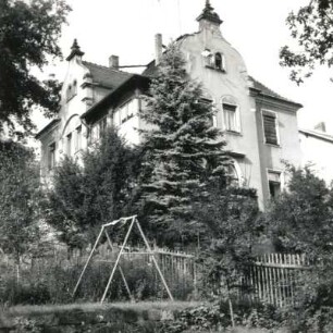 Dresden-Trachau, Schützenhofstraße 18. Villa. Um 1900. Straßenansicht