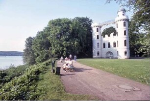 Berlin: Pfaueninsel, Havel: Schloss
