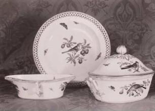 Teile des Tafelservice (Vogelservice) Friedrich Wilhlem II.