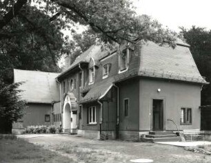 Radebeul, Augustusweg 105. Villa (um 1910)