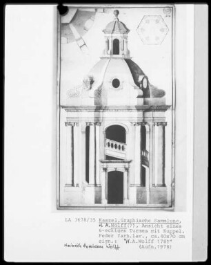 6-eckiger Turm mit Kuppel