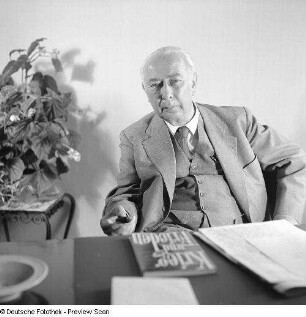 Heuss, Theodor (1884-1963; Politiker, 1. Bundespräsident der BRD)
