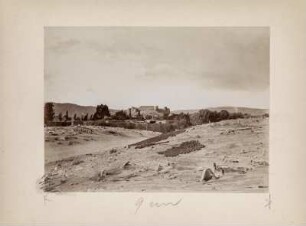 Nahavand : Stadtansicht mit Stadtmauer.