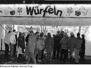 Wurfbude auf dem Striezelmarkt