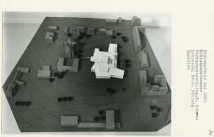 Schloßparktheater, Berlin-Steglitz (Diplomarbeit bei Peter Poelzig): Modellfoto 1:500