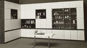 Anbauwand : Wohnzimmermöbel (1978). Anbauwand und Couchtisch