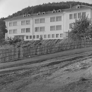 Neue Schule in Schipka der Gemeinde Kasanlak in Südbulgarien
