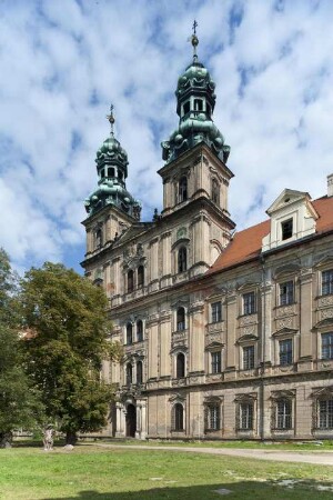 Katholische Kirche Mariä Himmelfahrt, Leubus, Polen