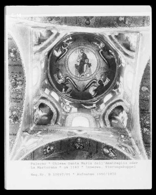 Bildprogramm — Thronender Pantokrator, vier anbetende Erzengel, acht Propheten, vier Evangelisten