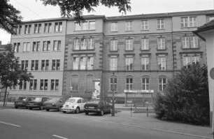 Baufertigstellung des Erweiterungsgebäudes für die Gewerbeschule Durlach in der Badener Straße 7