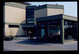 Volkskunde-Museum 10.4.76.