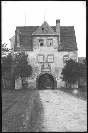 Colditz. Eingang zum Tiergarten von Zschirla aus