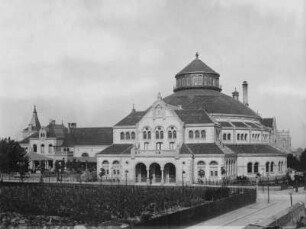 Volkstheater und Festspielhaus