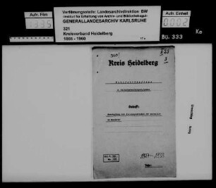 Abgabe von Schuhen und Kleidungsstücken an mittellose Wanderer
