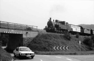 Breisach: Zugfahrt durch den Kaiserstuhl [bei Niederrotweil]