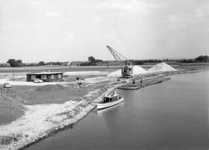 Blick auf den neuen Hafen Herringhausen/Mittellandkanal