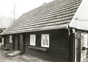 Schleife, Friedensstraße 43. Wohnhaus. Um 1850. Hofansicht mit Eingang