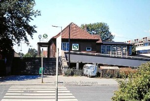 Hamburg: Poppenbüttel: Bahnhof