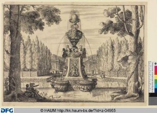 Gartenarchitektur mit Brunnen und Paar
