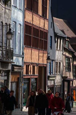 Frankreich. Haute Normandie. Seine Maritime. Rouen. Rue Martainville. Typische Fachwerkhäuser