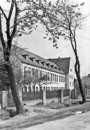 Am Hasenberge, Volksschule Havelse