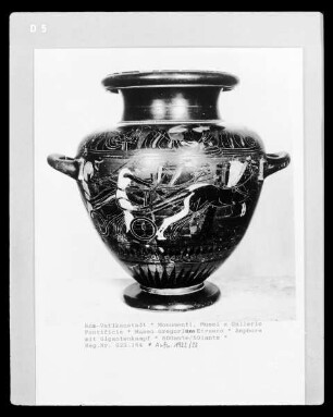 Amphora mit Gigantenkampf