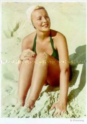 Frau am Strand
