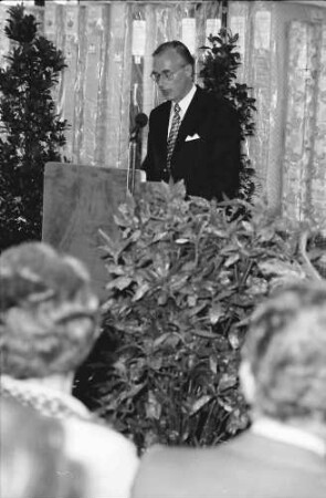 Freiburg: Eröffnungsfeier; Ansprache: Dr. Holzhausen