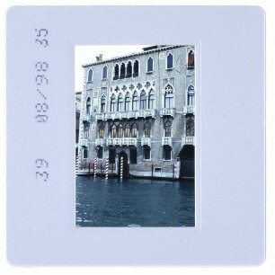 Venedig, Palazzo Giustinian : Fassade