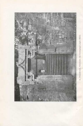 16. Peterskloster, Südostecke des Kreuzganges gegen Süden
