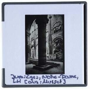 Jumièges, Notre-Dame : Innenansicht Langhaus