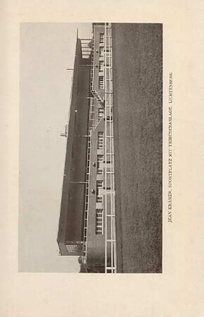 Jean Krämer, Sportplatz mit Tribünenanlage. Lichtenberg