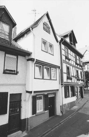 Wohnhaus, Fachwerk; Gelnhausen, Petersiliengasse 15