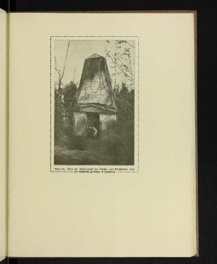 Stein der Brüderschaft der Butter- und Käsehändler 1808 St. Michaelis-Friedhof in Hamburg